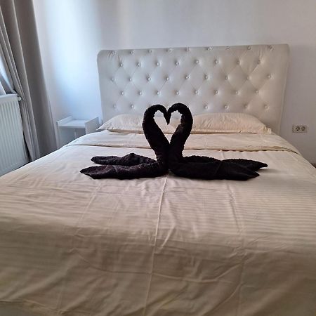 Luxury Daniel Apartament Residence Militari Rosu Luaran gambar