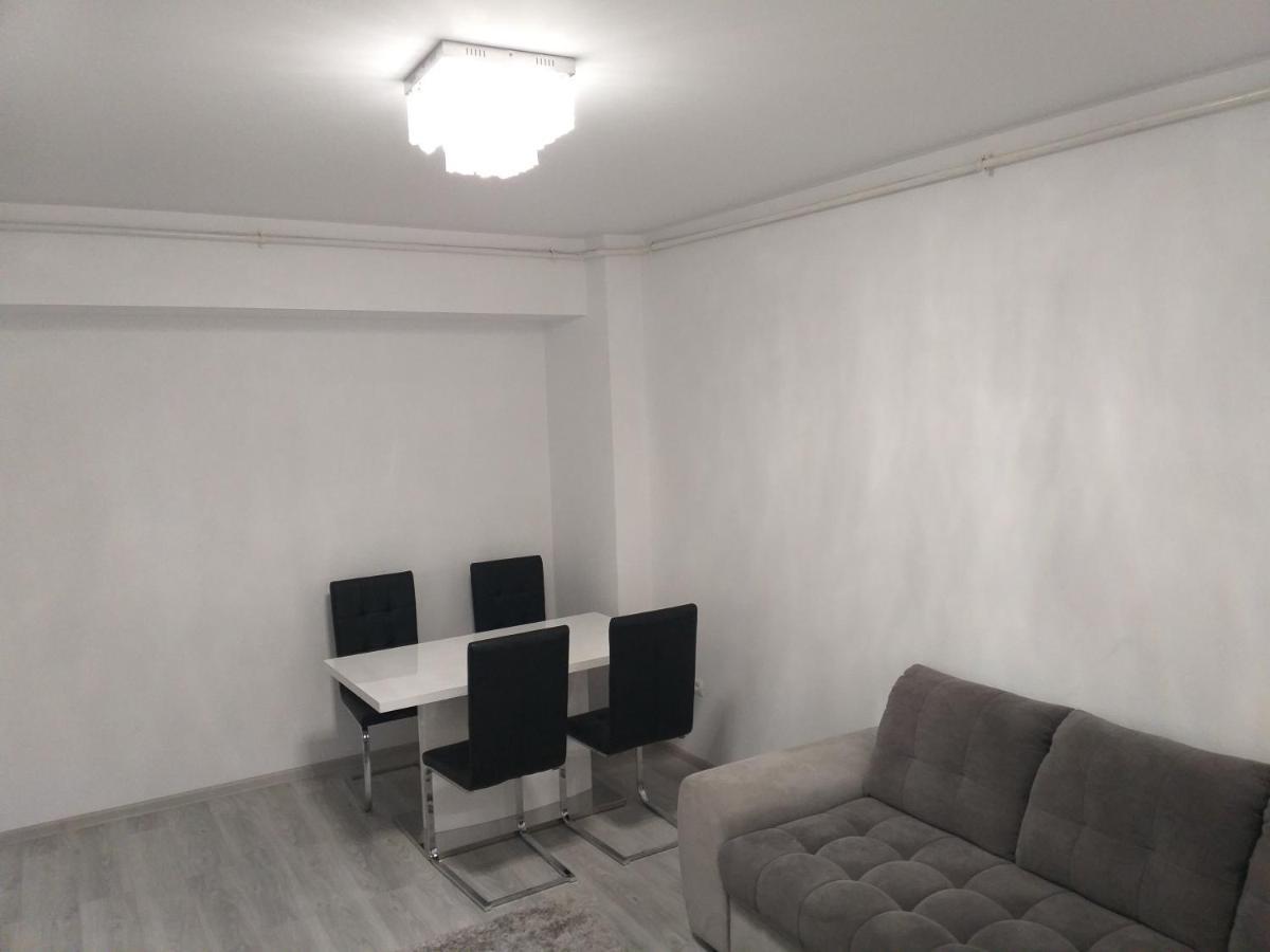Luxury Daniel Apartament Residence Militari Rosu Luaran gambar