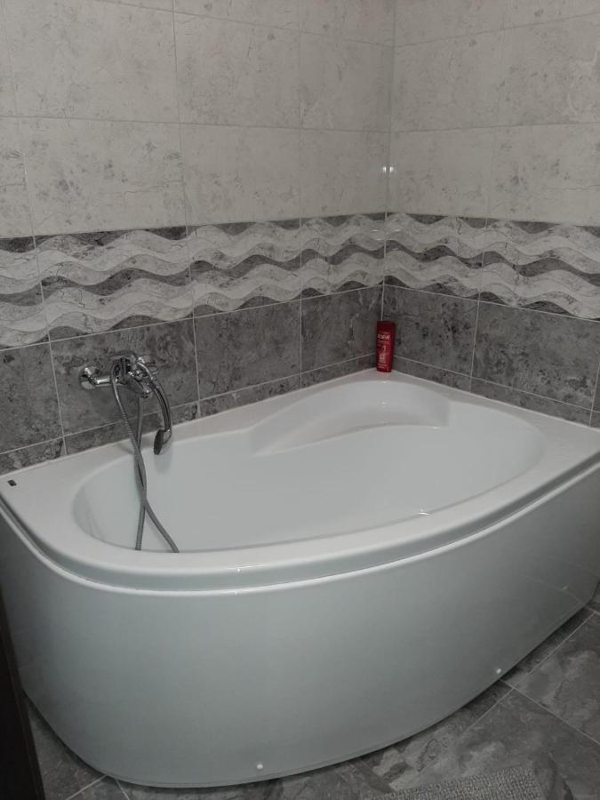 Luxury Daniel Apartament Residence Militari Rosu Luaran gambar